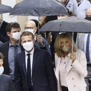 Visite de l'Hôtel de Polignac, à l'occasion des journées européennes du patrimoine et de la troisième édition du Loto du Patrimoine. Emmanuel Macron, Président de la République, et sa femme Brigitte Macron. A Condom, le 18 Septembre 2020. © Sébastien Ortola / Pool / Bestimage