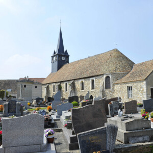 Le cimetière de Boissy-sans-Avoir dans les Yvelines, où repose l'actrice Romy Schneider. 2012