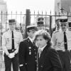 En France, à Boissy-sans-Avoir dans les Yvelines, Roman Polanski lors des obsèques de Romy Schneider. Le 2 juin 1982
