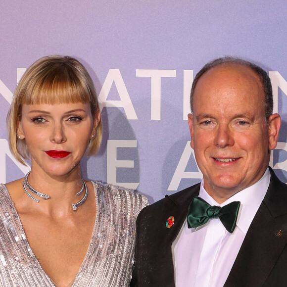 Le prince Albert II de Monaco et la princesse Charlène lors du photocall du gala "Monte-Carlo Gala for Planetary Health" organisé par la Fondation Prince Albert II de Monaco le 24 septembre 2020. © Jean-Charles Vinaj / Pool Monaco / Bestimage