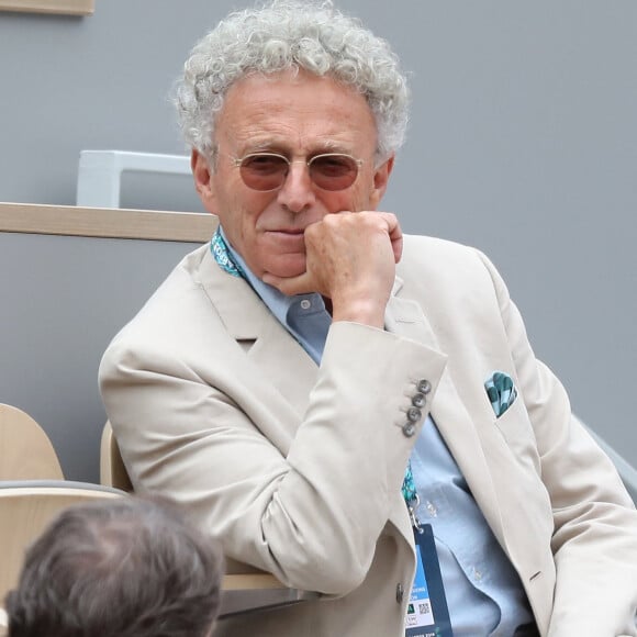 Nelson Monfort - People dans les tribunes lors des internationaux de France de tennis de Roland Garros 2019 à Paris le 28 mai 2019. © Jacovides-Moreau/Bestimage 