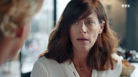 Anne Caillon joue Flore Vallorta dans la série "Demain nous appartient", diffusée sur TF1.