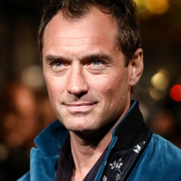 Jude Law lors de l'avant première mondiale du film "Les animaux fantastiques : Les crimes de Grindelwald" au cinéma UGC Bercy à Paris. © Cyril Moreau / Bestimage