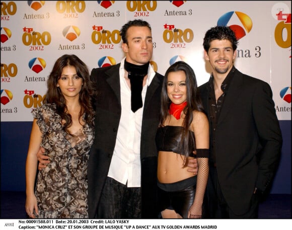 Monica Cruz, Pablo Puyol, Beatriz Luengo et Miguel Angel aux TV Golden Awards à Madrid.