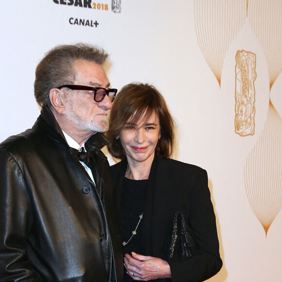 Eddy Mitchell et sa femme Muriel Bailleul - Photocall lors de la 43ème cérémonie des Cesar à la salle Pleyel à Paris, le 2 mars 2018. © Dominique Jacovides - Olivier Borde / Bestimage 