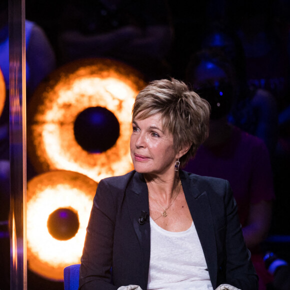 Exclusif - Serge Lama, Véronique Jannot - Enregistrement de l'émission "La boîte à Secrets 5" à Paris, qui sera diffusée le 9 octobre sur France 3. Le 21 septembre 2020 . © Tiziano Da Silva / Bestimage 