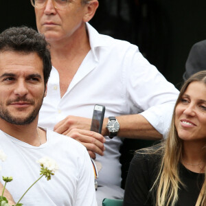 Amir Haddad et sa femme Lital en tribune lors des internationaux de tennis de Roland-Garros le 28 mai 2018. © Dominique Jacovides / Cyril Moreau / Bestimage