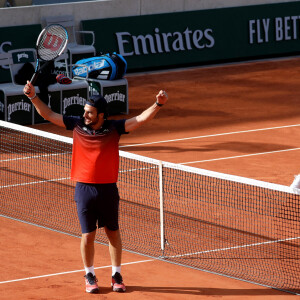 Ophélie Meunier et Pierre-Henri Mathieu ont affronté le chanteur Amir Jaddad et la tenniswoman Pauline Parmentier en finale du tournoi de tennis du programme "Stars, Set et Match", dont la marque française "Hair rituel by Sisley" est le partenaire officiel, sur le court Simonne-Mathieu dans le cadre des Internationaux de Roland Garros à Paris. Le 7 Octobre 2020 © Dominique Jacovides / Bestimage