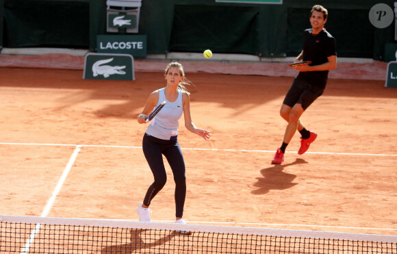 Ophélie Meunier et Pierre-Henri Mathieu ont remporté le tournoi de tennis du programme "Stars, Set et Match", dont la marque française "Hair rituel by Sisley" est le partenaire officiel, sur le court Simonne-Mathieu dans le cadre des Internationaux de Roland Garros à Paris. Le 7 Octobre 2020 © Dominique Jacovides / Bestimage
