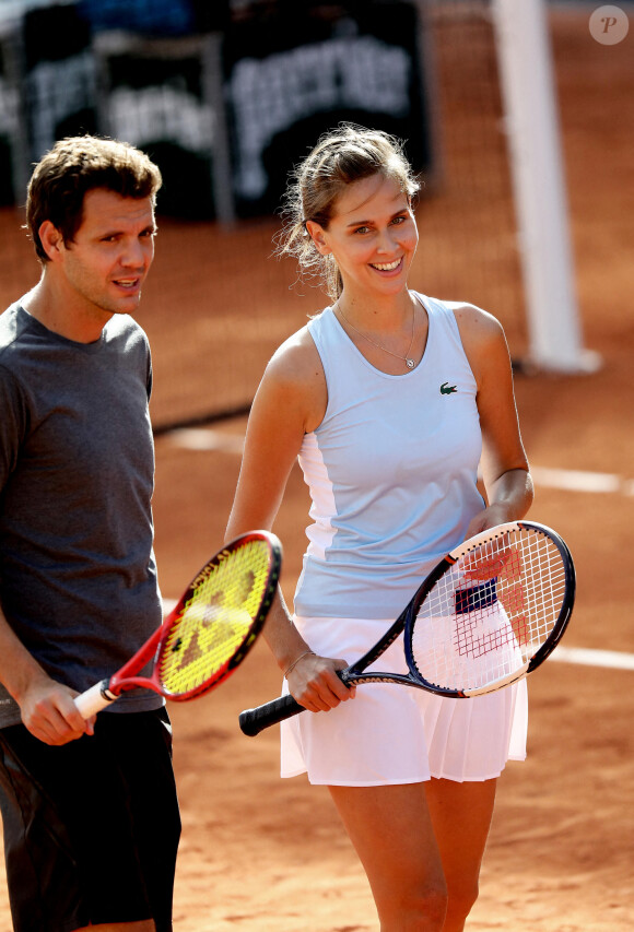 Ophélie Meunier et Pierre-Henri Mathieu ont remporté le tournoi de tennis du programme "Stars, Set et Match", dont la marque française "Hair rituel by Sisley" est le partenaire officiel, sur le court Simonne-Mathieu dans le cadre des Internationaux de Roland Garros à Paris. Le 7 Octobre 2020 © Dominique Jacovides / Bestimage