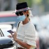 Laeticia Hallyday a retrouvé des amis à West Hollywood.