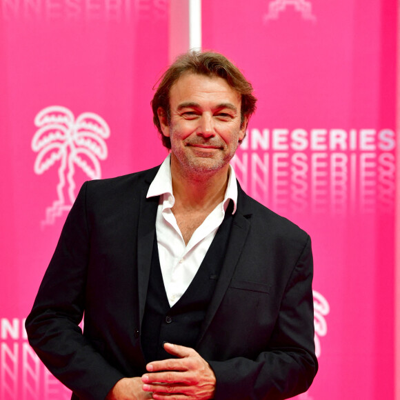 Patrick Puydebat au photocall de la seconde soirée du festival Canneseries saison 3 au Palais des Festivals à Cannes, le 10 octobre 2020. © Bruno Bebert / Bestimage