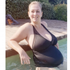 Maud, ex-candidate de "Koh-Lanta" et future maman, affiche son ventre bien arrondi sur Instagram.