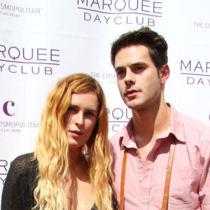 Rumer Willis et son petit ami Jayson Blair - Soiree 'Marquee Dayclub Season' a l'hotel Cosmopolitan de Las Vegas le 6 avril 2013.