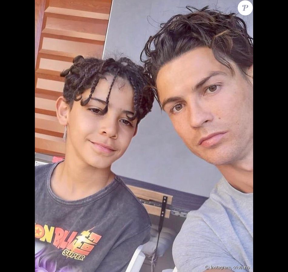 Cristiano Ronaldo Fête Les 10 Ans De Son Fils Cristiano Jr Sur