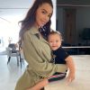 Nabilla, ancienne candidate de télé-réalité et heureuse maman du petit Milann (1 an), né de ses amours avec son mari Thomas Vergara.