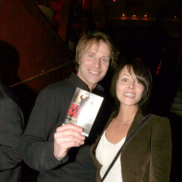 Thomas Jouannet et Armelle Deutsch à l'avant-première de "Regarde moi", à Paris, le 26 janvier 2006.