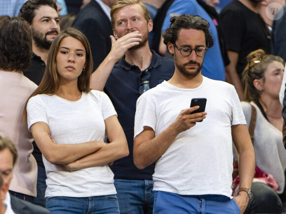 Thomas Hollande et sa compagne Emilie Broussouloux - People lors de la finale du Top 14 français entre Montpellier et Castres au Stade de France à Paris, le 2 juin 2018. © Pierre Perusseau/Bestimage