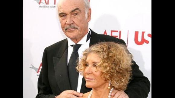 Sean Connery est mort à 90 ans. Sa femme française, Micheline Roquebrune, a révélé que l'acteur souffrait de démence.