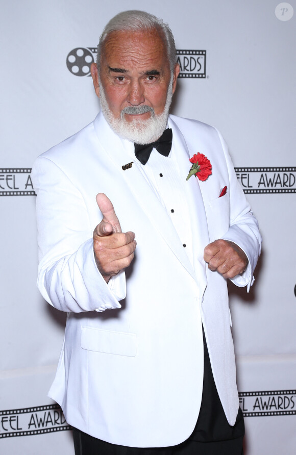 John Allen en Sean Connery - Personnalités déguisées en personnalités connues lors de la 23ème cérémonie des ''Production of The Reel Awards'' à Las Vegas, le 20 février 2017. © Mjt/AdMedia via ZUMA Wire/Bestimage