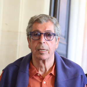 Patrick Balkany à la sortie du palais de justice de Paris après sa condamnation à cinq ans de prison ferme ; et quatre ans pour sa femme Isabelle le 27 mai 2020.