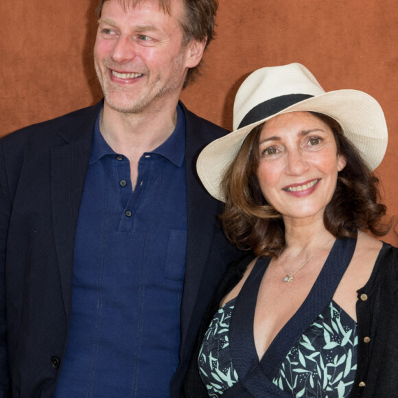 Valérie Karsenti et son compagnon François Feroleto au village lors des internationaux de tennis de Roland Garros à Paris, France, le 1 juin 2019. © Jacovides-Moreau/Bestimage 