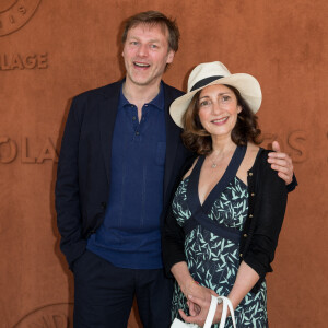 Valérie Karsenti et son compagnon François Feroleto au village lors des internationaux de tennis de Roland Garros à Paris, France, le 1 juin 2019. © Jacovides-Moreau/Bestimage 