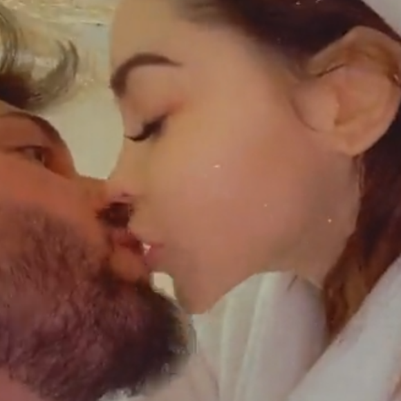Nabilla opérée en Ukraine de sa cicatrice de césarienne - 16 novembre 2020, Snapchat