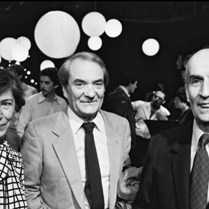 Image d'archives de Louis de Funès, sa femme Jeanne Augustine Barthélemy et Jean Carmet, Paris, le 30 novembre 1981