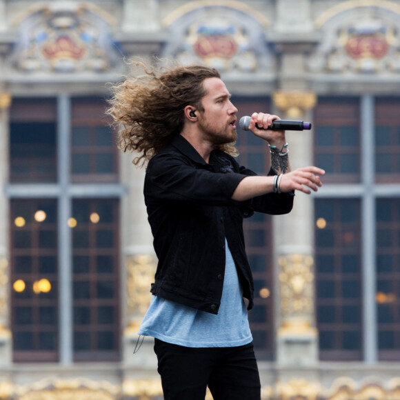 Exclusif - Julien Doré - Répétitions de la fête de la Fédération Wallonie-Bruxelles en Belgique le 29 septembre 2017.