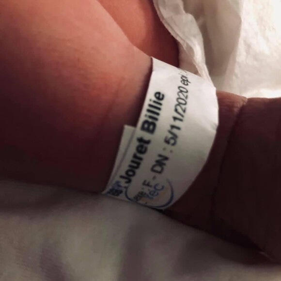 Joy Jouret, la fille de Plastic Bertrand, a annoncé la naissance de sa nièce Billie sur Instagram le 5 novembre 2020.