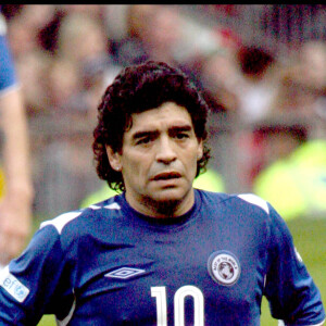 Diego Maradona - Match de football organisé pour lever des fonds pour l'Unicef, Stade Old Trafford à Manchester.