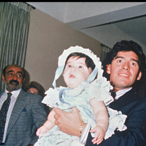 Archives- Mariage de Diego Maradona et de Claudia Villafañe en 1989.