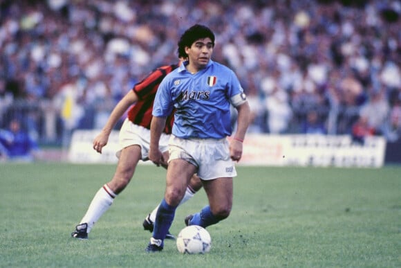 Archives - Diego Maradona lors d'un match de football Naples vs Milan. Saison 1990/1991 © Imago / Panoramic / Bestimage