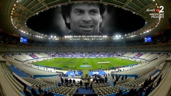 Christophe Dominici : Sa femme et son père en larmes pour l'hommage poignant au Stade de France