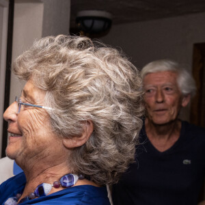 Exclusif - Richard Berry et Jacqueline Franjou après la représentation de la pièce Plaidoiries "Je vous demande l'impossible" lors du Festival de Ramatuelle, France, le 10 août 2019. © Cyril Bruneau/Festival de Ramatuelle/Bestimage