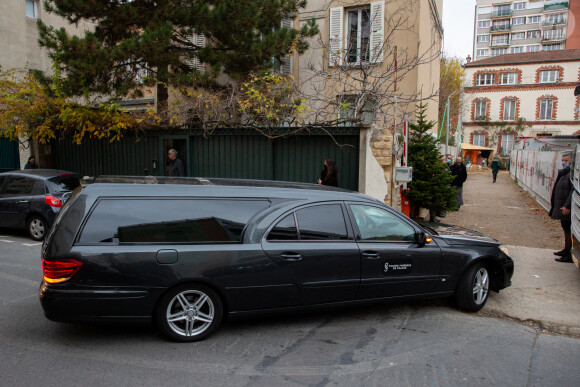 Exclusif - Arrivée du cercueil à la cérémonie religieuse en hommage au joueur Christophe Dominici en l'église Saint-Cécile à Boulogne Billancourt le 2 décembre 2020. 