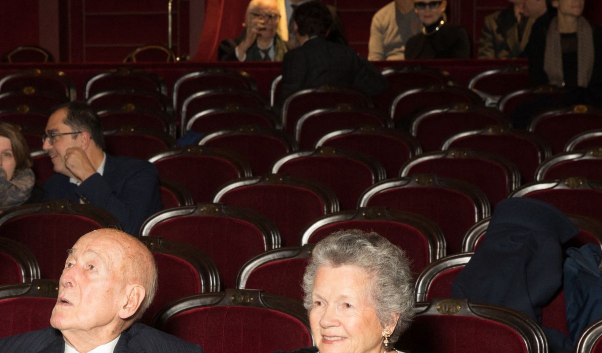 Valérie Trierweiler : Son hommage connoté à Anne-Aymone Giscard d'Estaing, veuve de VGE