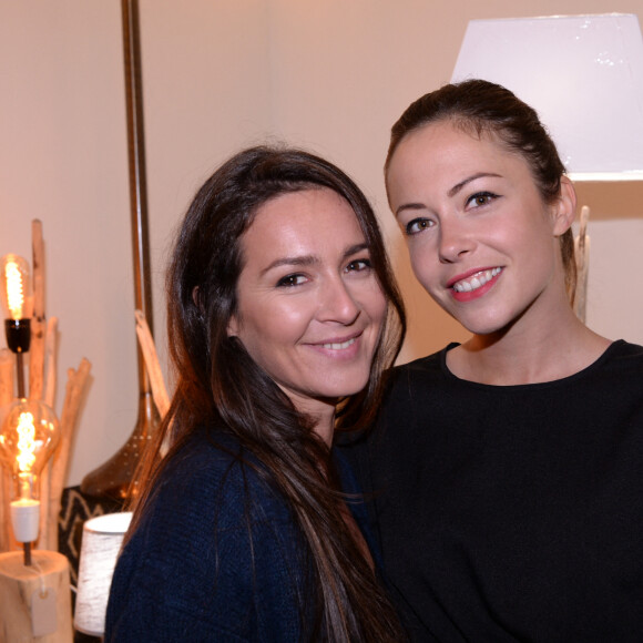 Exclusif - Dounia Coesens et Emmanuelle Boidron - Cocktail de Noël organisé par PrestaContact dans une suite de l'hôtel Marignan dans le 8e arrondissement à Paris, le 3 décembre 2019. © Rachid Bellak/Bestimage