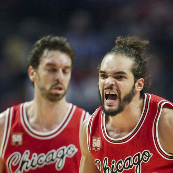 Joakim Noah lors du match de NBA opposant les Chicago Bulls aux Oklahoma City Thunder. Chicago, le 5 novembre 2015.