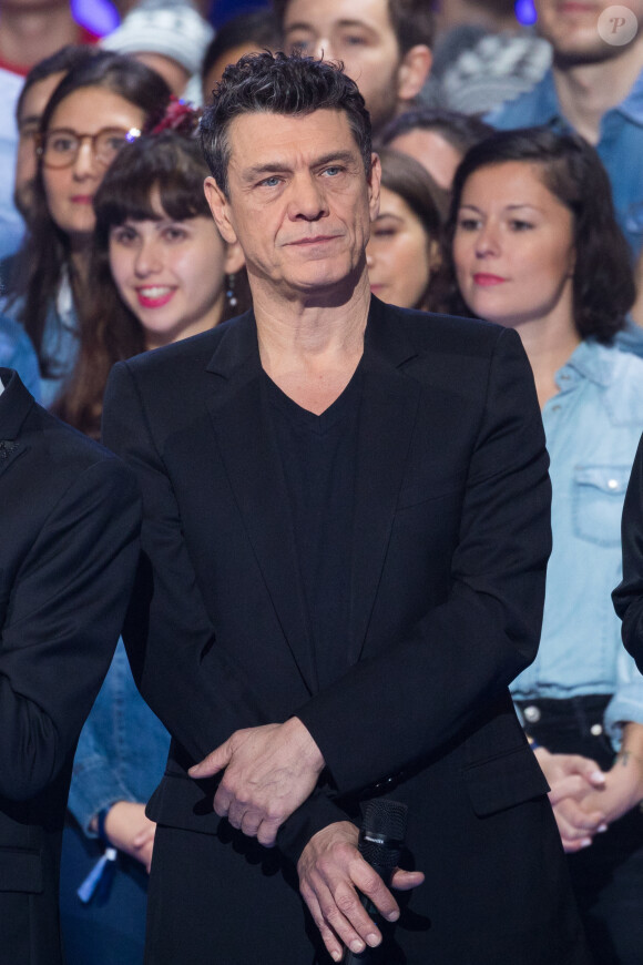 Marc Lavoine - Deuxième jour de la 33ème édition du Téléthon au Parc de la Villette à Paris le 7 décembre 2019. Le compteur de la 33ème édition du Téléthon a atteint 74,6 millions d'euros dimanche 8 décembre, en hausse par rapport à l'édition 2018 où l'événement caritatif avait été bousculé par la mobilisation des "gilets jaunes". © Tiziano Da Silva/Bestimage