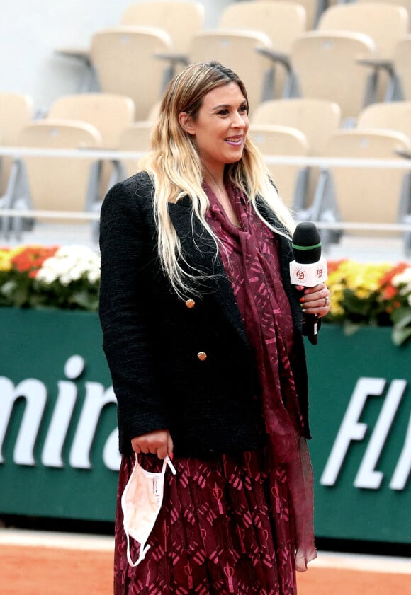 Marion Bartoli, enceinte dans les tribunes des internationaux de tennis de Roland Garros à Paris, automne 2020. © Dominique Jacovides / Bestimage