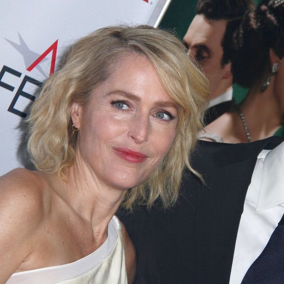 Gillian Anderson, Peter Morgan - Soirée de présentation de la saison 3 de la série "The Crown" dans le cadre du AFI FEST 2019 au TCL Chinese Theatre à Hollywood, Los Angeles, le 16 novembre 2019.