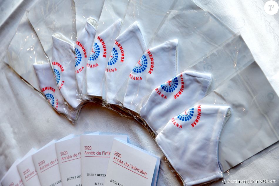 Exclusif - Adriana Karembeu Ohanian, à l'occasion de l'année internationale de l'infirmière et de la sage-femme, a fait un don de 2000 masques de protection "Year of Nurse by Adriana" aux infirmières de la Principauté de Monaco et des communes limitrophes, à la Brasserie de Monaco, le 3 décembre 2020. © Bruno Bebert / Bestimge
