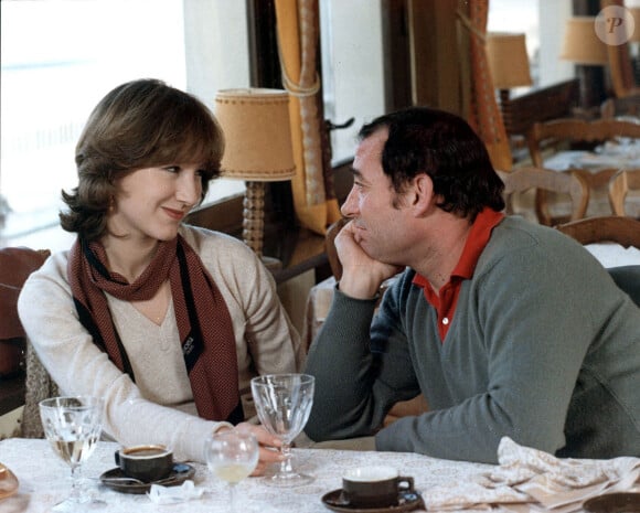 Nathalie Baye, Claude Brasseur sur le tournage du film "Monsieur papa", 1977.