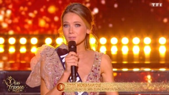 Amandine Petit (Miss France 2021) : Sa soeur (et coloc') Pauline, pas blonde mais aussi ravissante