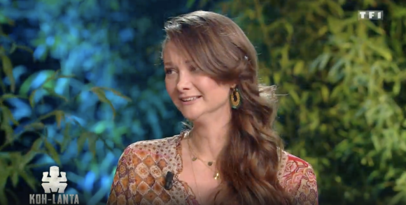 Alexandra remporte "Koh-Lanta, Les 4 Terres" sur TF1.