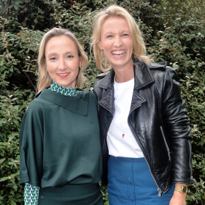 Audrey Lamy et sa soeur Alexandra Lamy - People au défilé Lacoste Collection Prêt-à-Porter Printemps/Eté 2020 lors de la Fashion Week de Paris, l'année dernière. © Veeren Ramsamy-Christophe Clovis/Bestimage