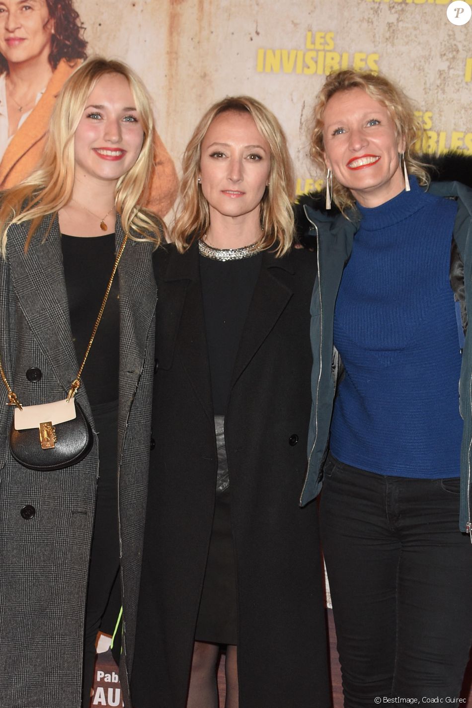 Alexandra Lamy avec sa fille Chloe Jouannet et sa soeur Audrey Lamy - Avant-première du film "Les Invisibles" au cinéma Gaumont Opéra à Paris, le 7 janvier 2019. © Coadic Guirec/Bestimage