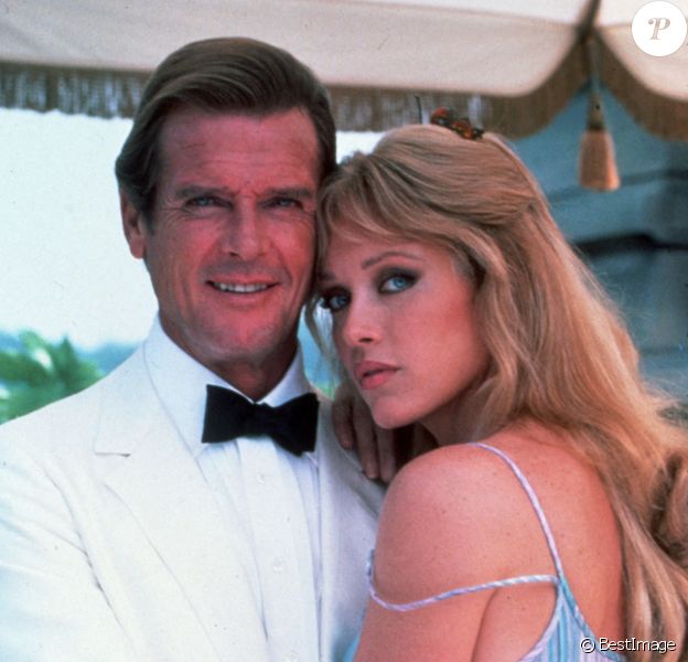 14 - Dangereusement Votre - 1985 - Page 2 6014891-roger-moore-et-tanya-roberts-dans-le-jam-624x600-3